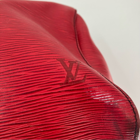 LOUIS VUITTON AUTHENTIC Epi Keepall 50 Castillan Red Duffel - Picture 7 of 14